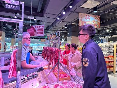 關(guān)掉'美顏'生鮮燈，還原食物'本色'——食品銷售中的誠信與責(zé)任